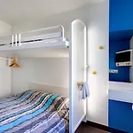 Hotel Hotelf1 Cdg Pn2 *