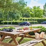 Hotelf1 Cdg Pn2 Hotel Roissy-en-France