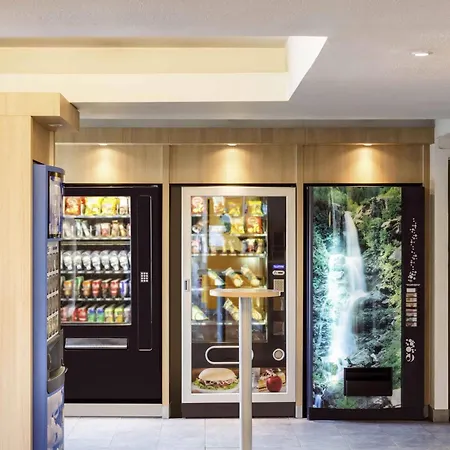 Hotelf1 Cdg Pn2 Hotel