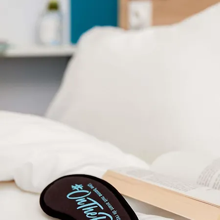 Hotel Hotelf1 Cdg Pn2 *