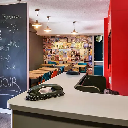 Hotelf1 Cdg Pn2 Szálloda *