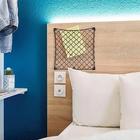 Hotelf1 Cdg Pn2 Hotel *