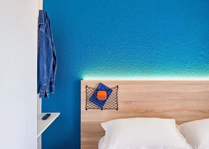 Hotelf1 Cdg Pn2 * 루와시 앙 프랑스