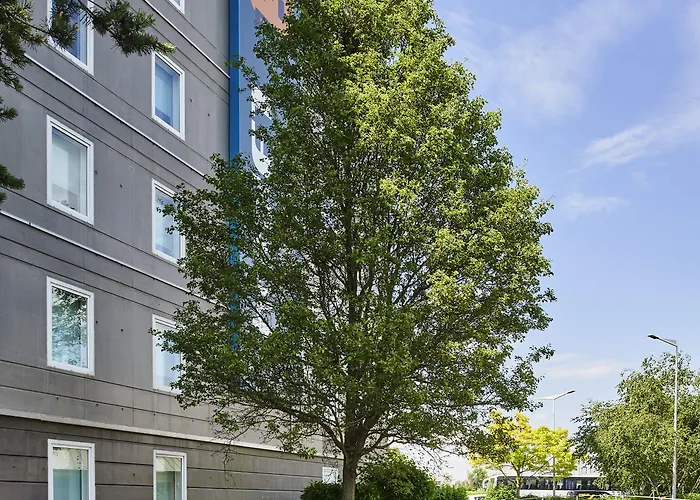 Hotelf1 Cdg Pn2 루와시 앙 프랑스