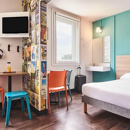Hotelf1 Cdg Pn2 Hotel *