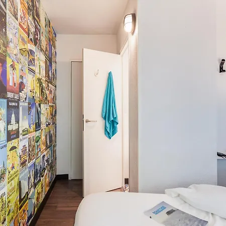 Hotelf1 Cdg Pn2 Hotel *