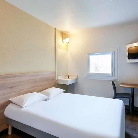 Hotelf1 Cdg Pn2 Hotel Roissy-en-France